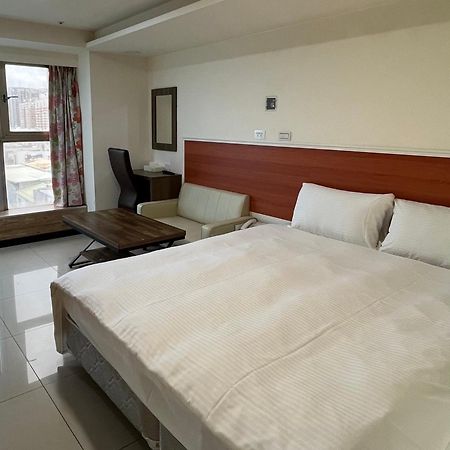 Yi Dian Yuan Hotel Csungli Kültér fotó
