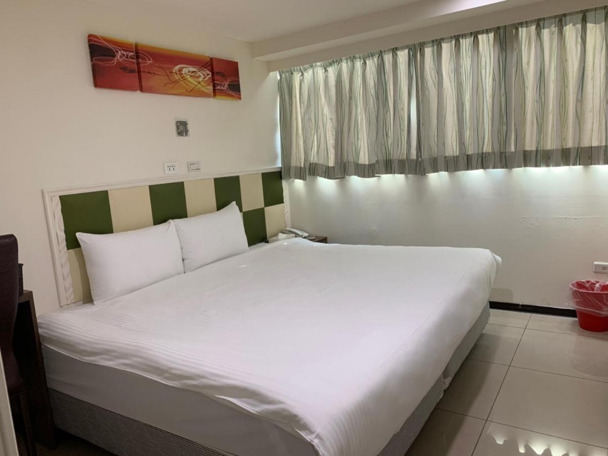 Yi Dian Yuan Hotel Csungli Kültér fotó